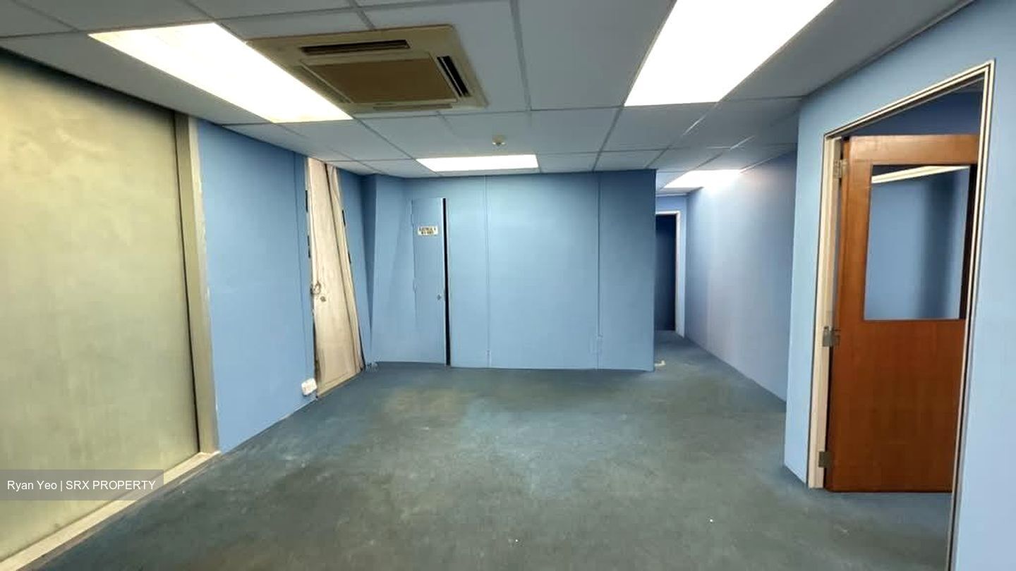 Chng Kees Foodlink (D27), Office #551601641